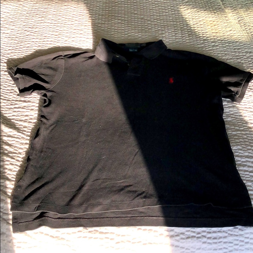 Black polo size L